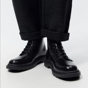 Zara Laced Boots Black for Men (New with tag)size 39